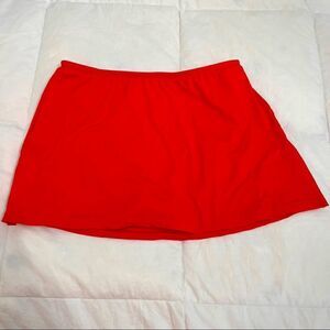 Beach House swim skirt size 6 never worn